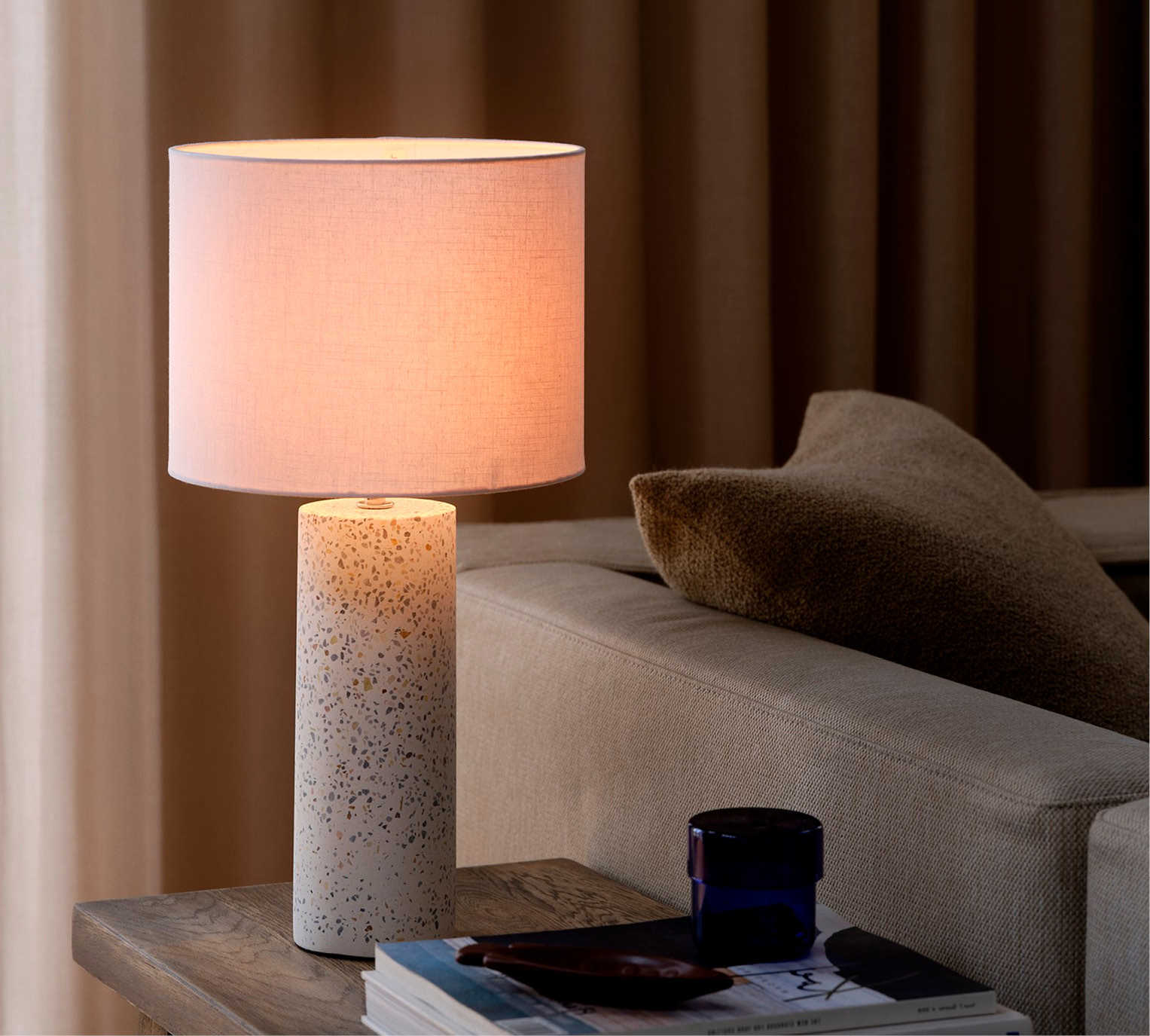 Lighting in the living room 